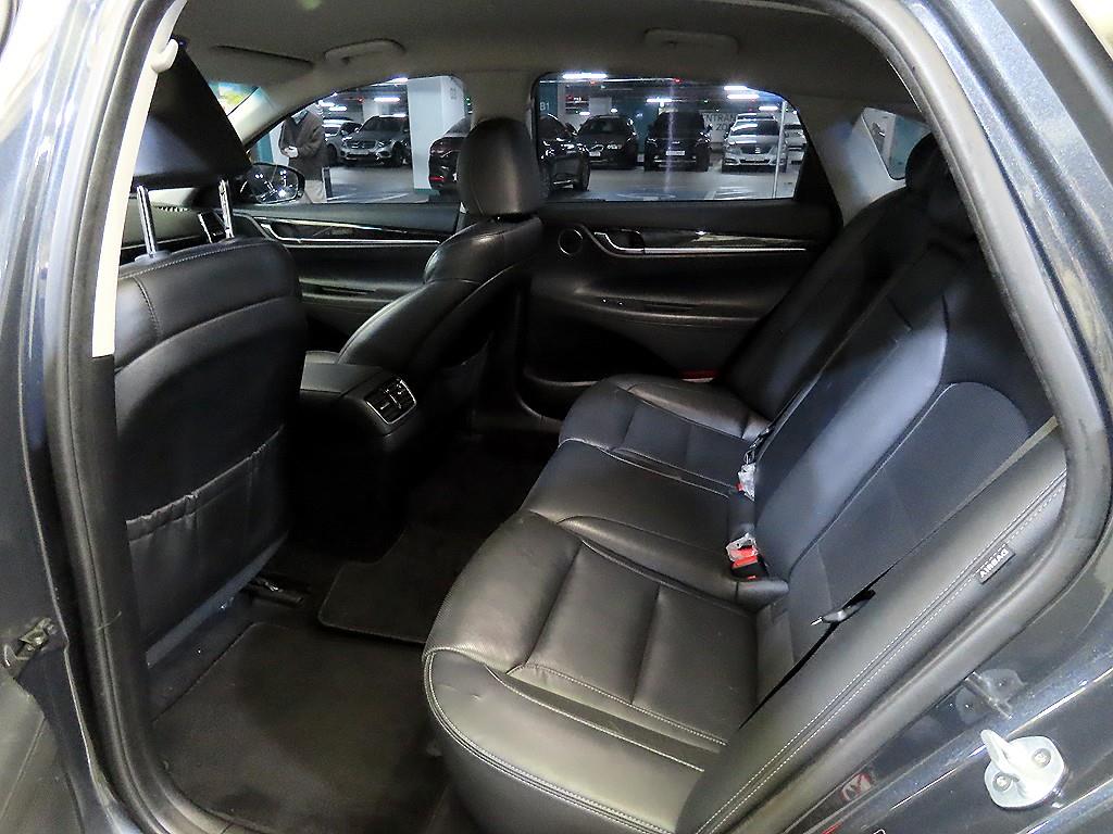 HYUNDAI Grandeur - Vista 7