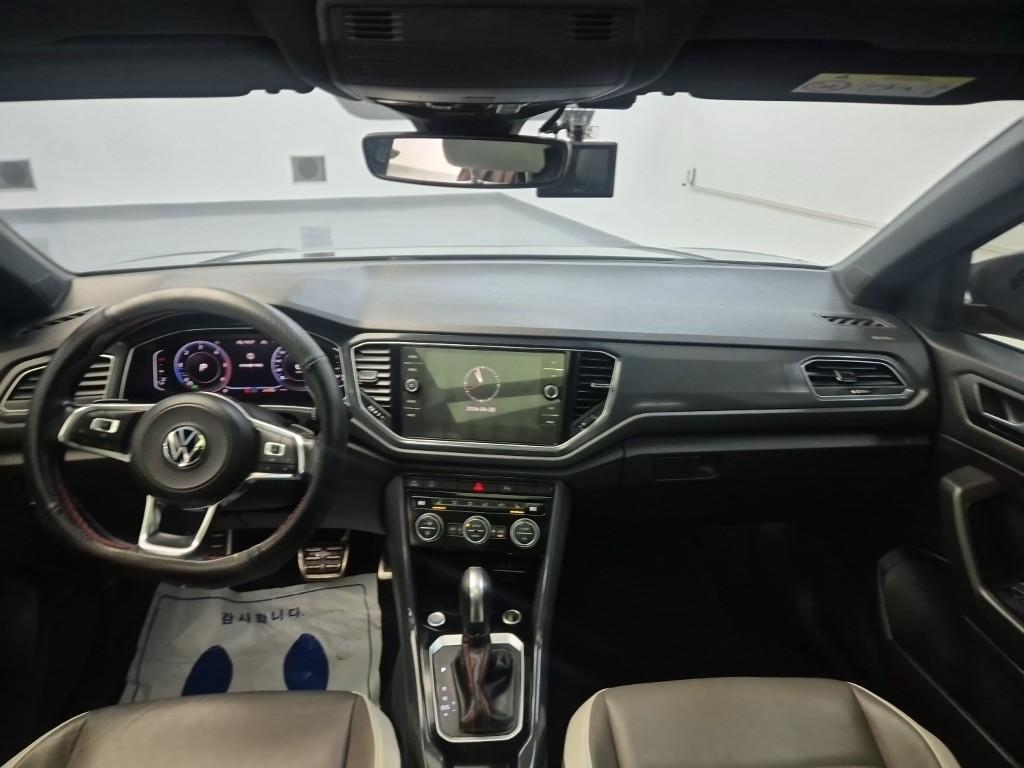 Volkswagen T-Roc - Vista 7