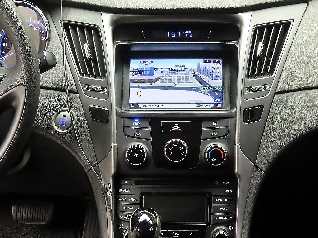 HYUNDAI Sonata 2013 Negro - Importación desde Corea - HF Imports Iquique - Foto 14