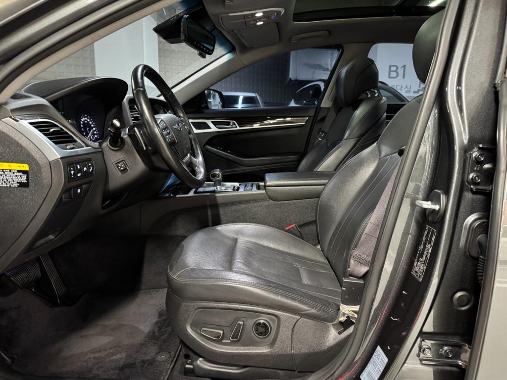 Genesis G80 - Vista 6