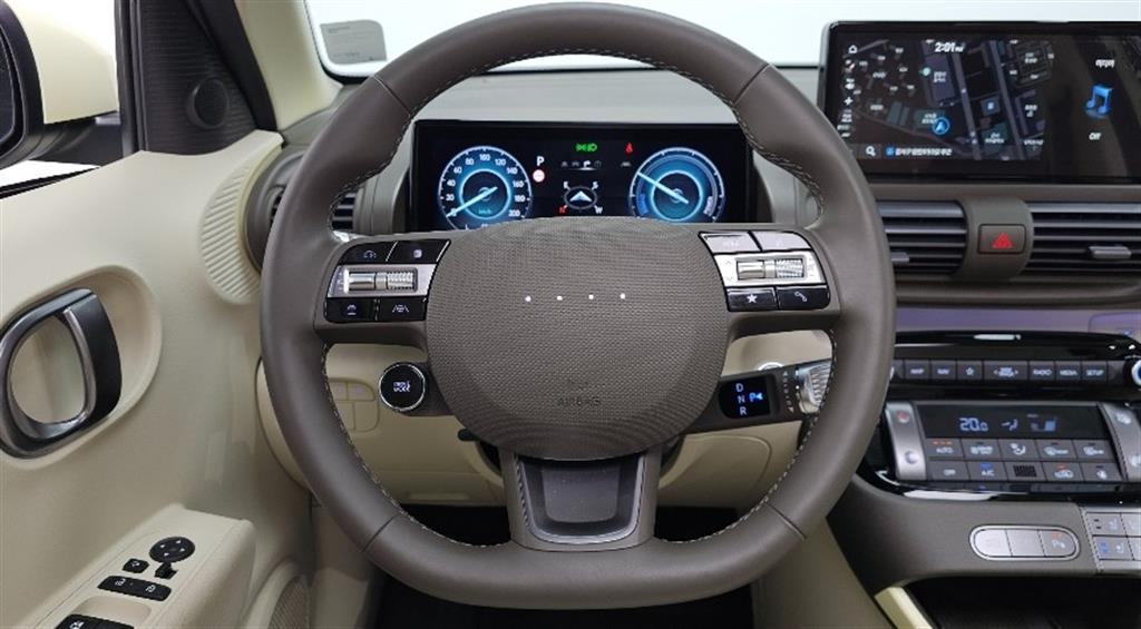 HYUNDAI Casper - Vista 10