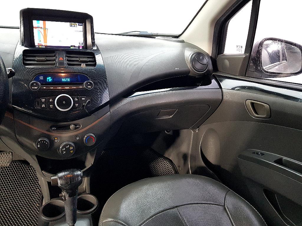 Chevrolet Spark - Vista 10