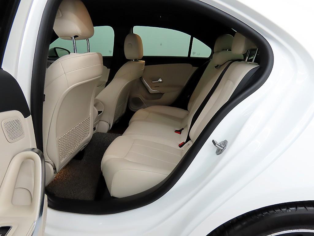 Mercedes Benz A Class - Vista 6