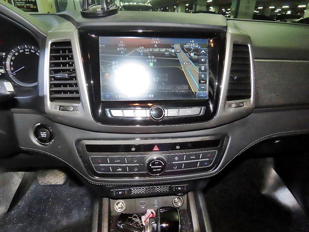 Ssangyong Rexton - Vista 11