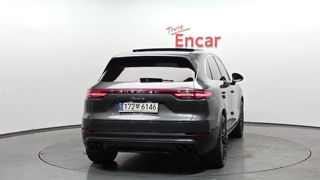 Porsche Cayenne - Vista 4