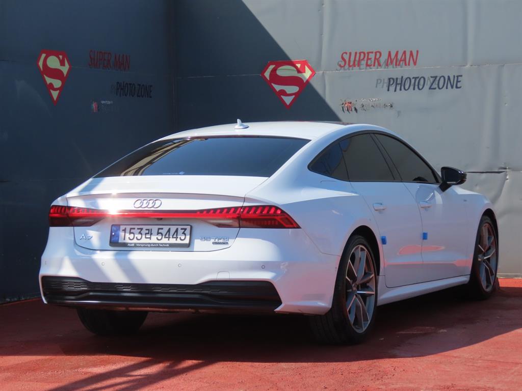 Audi A7 - Vista 5