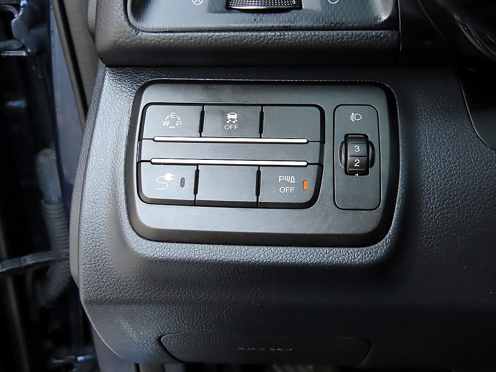 Ssangyong Tivoli - Vista 12