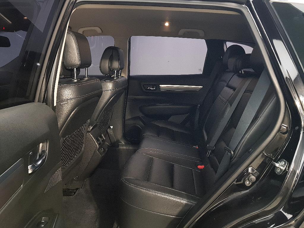 SAMSUNG QM6 - Vista 9