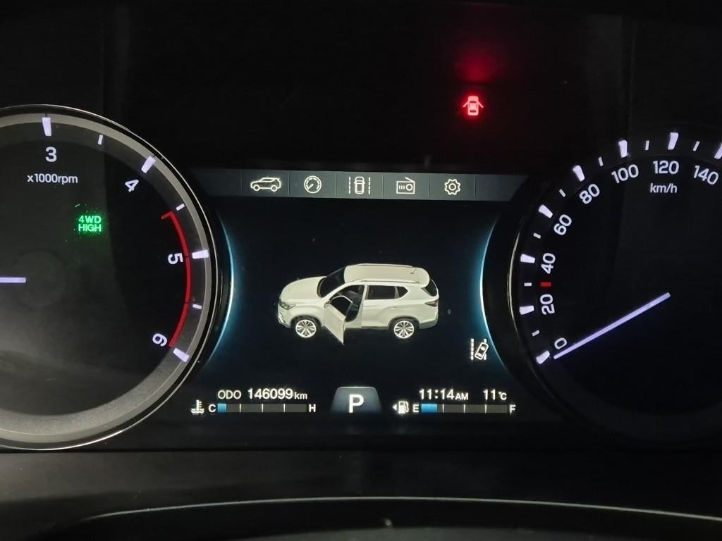 Ssangyong Rexton - Vista 6