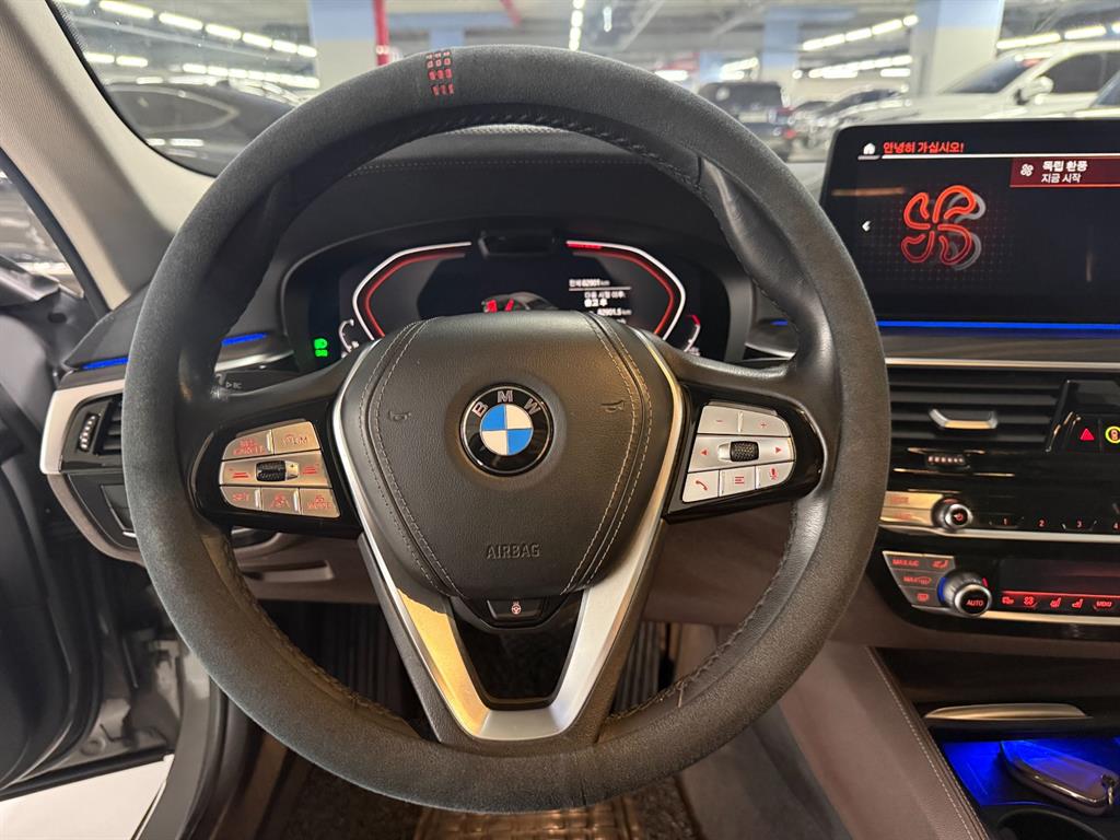 BMW 5 Series - Vista 11