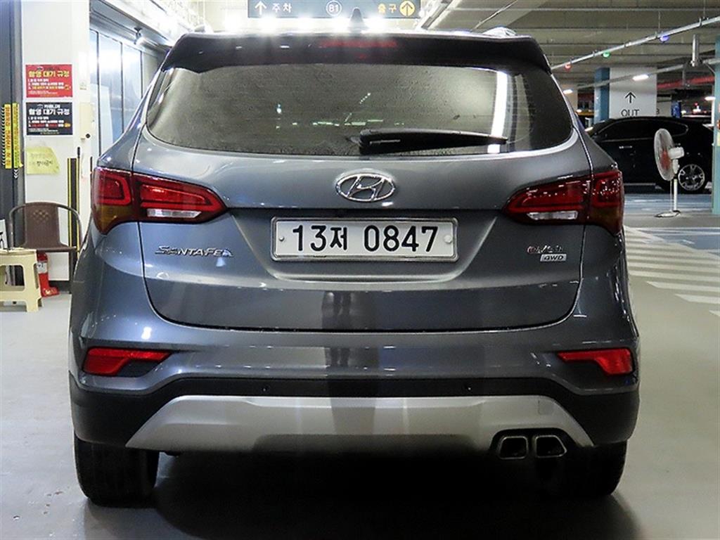 HYUNDAI Santa Fe - Vista 5