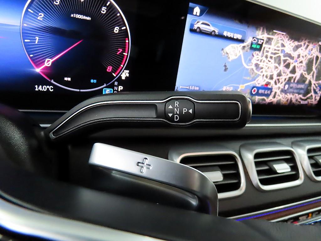 Mercedes Benz GLE Class - Vista 10