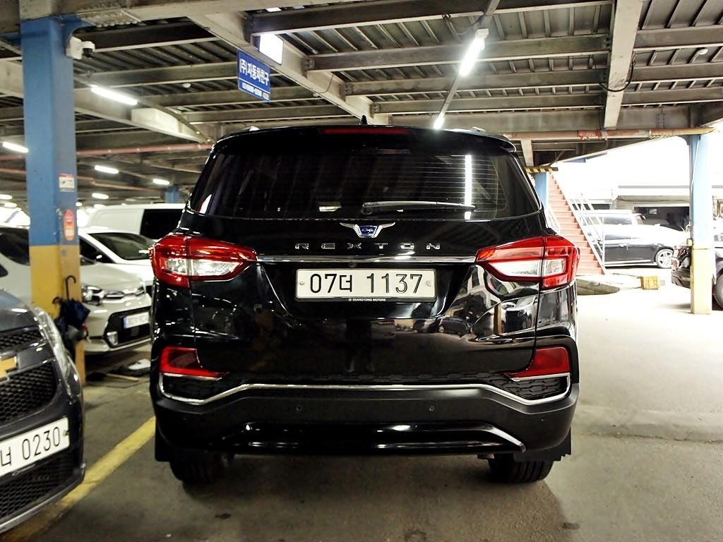 Ssangyong Rexton - Vista 5