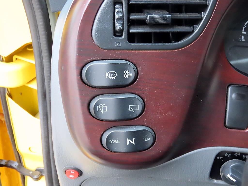 medium and large bus Hyundai bus 2009 Amarillo - Importación desde Corea - HF Imports Iquique - Foto 14