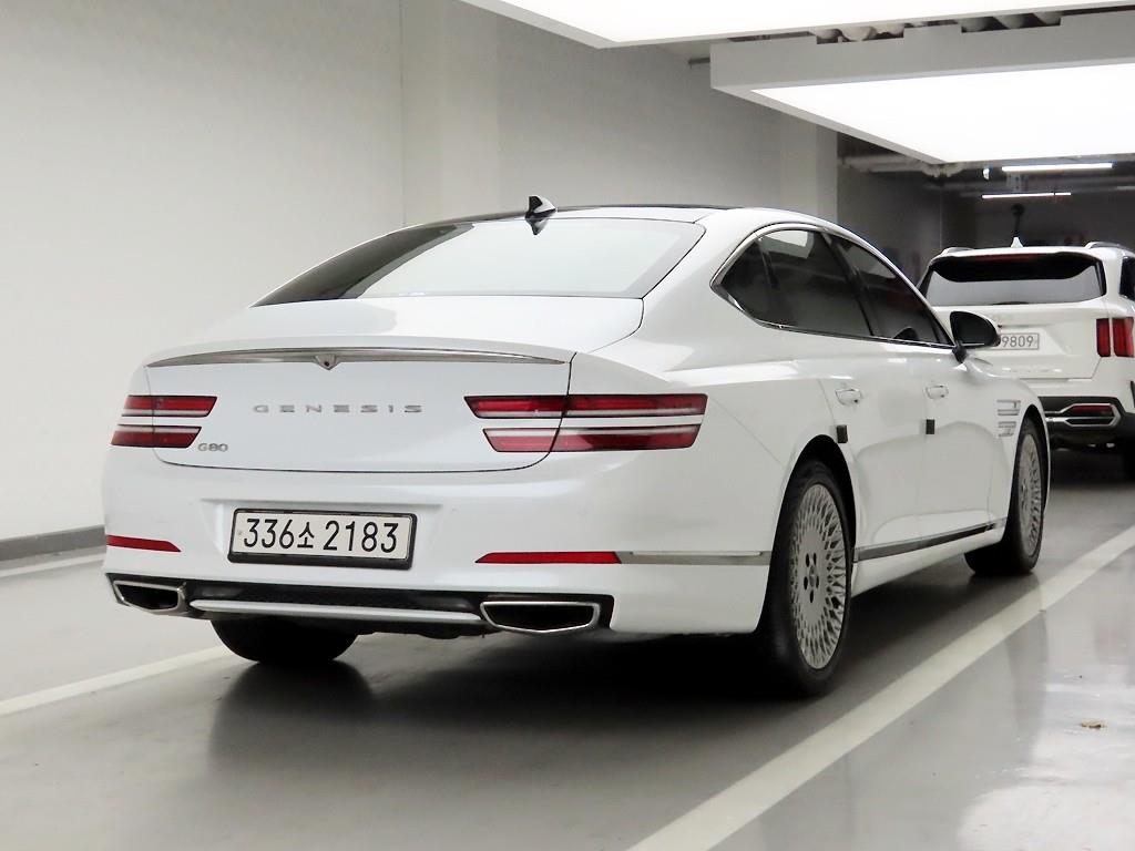 Genesis G80 - Vista 4