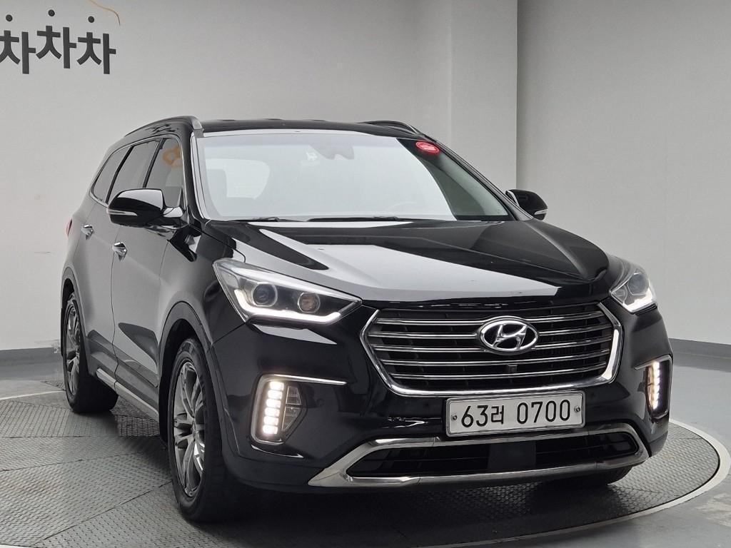HYUNDAI Maxcruz - Vista 2