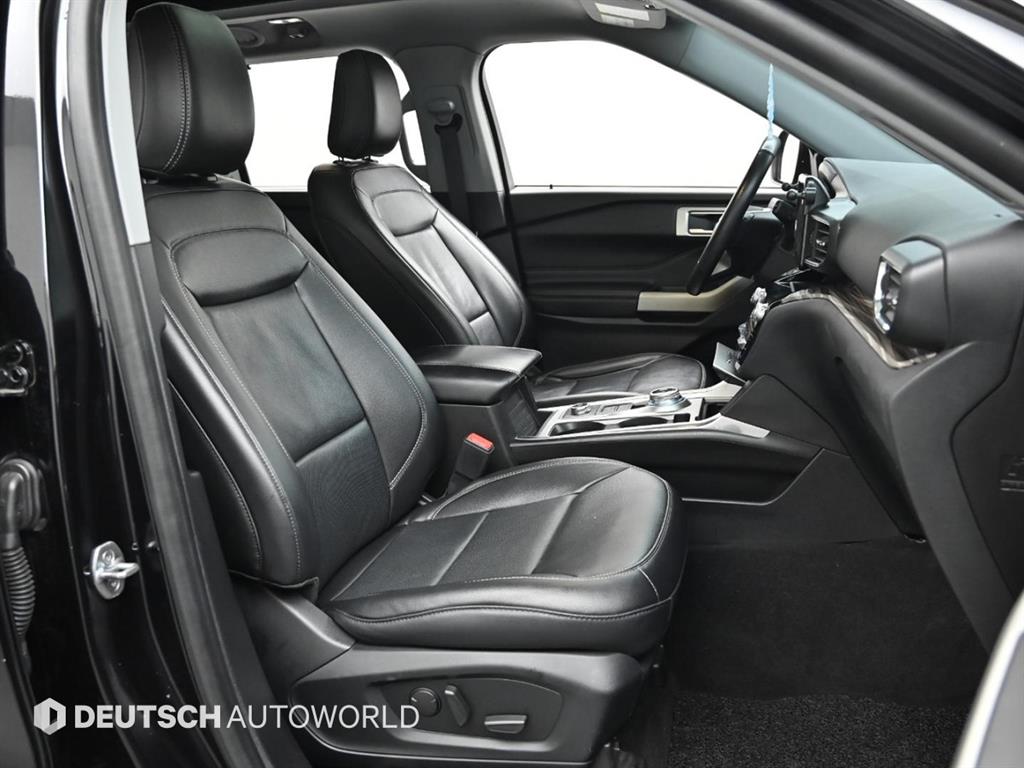 Ford Explorer - Vista 10