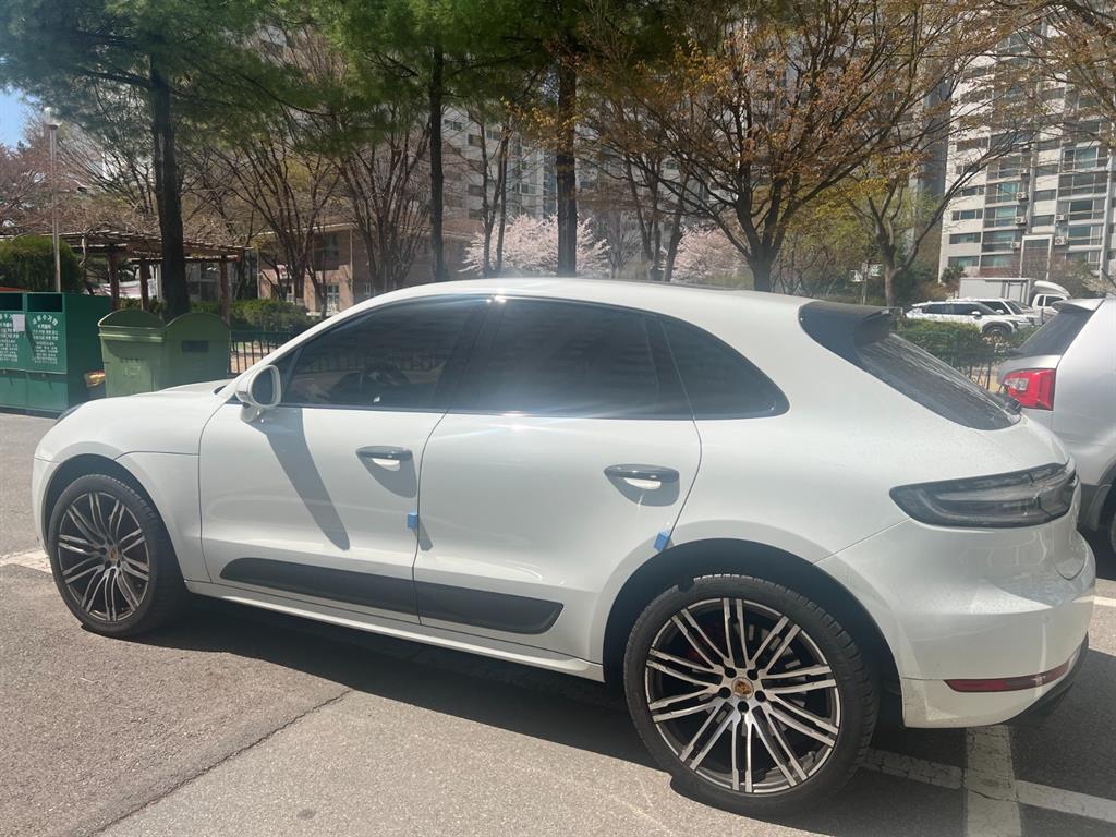 Porsche Macan - Vista 5