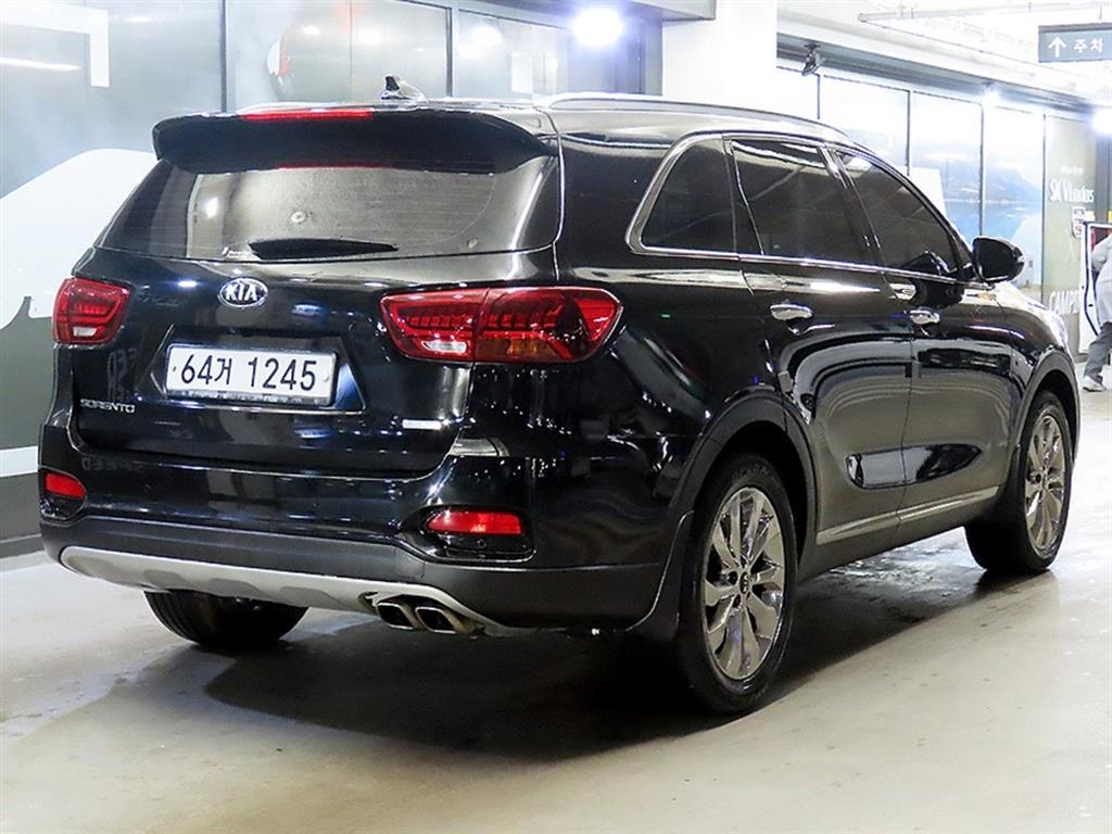 KIA Sorento - Vista 4