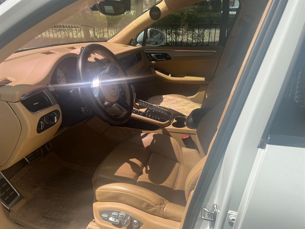 Porsche Macan - Vista 6