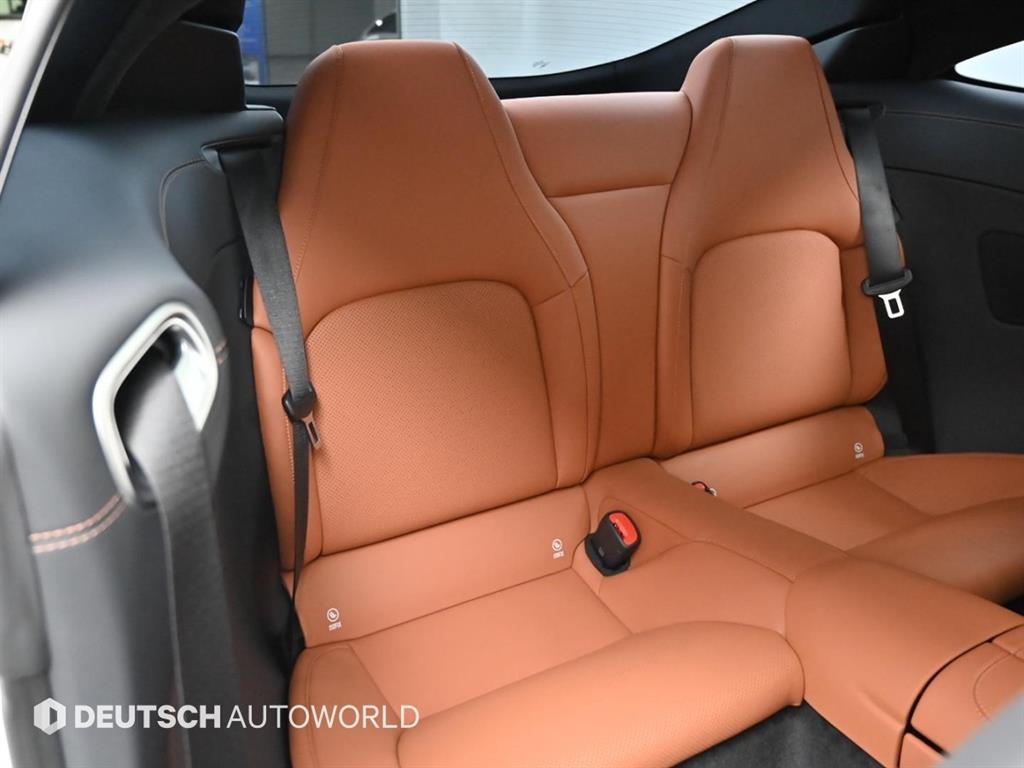 Mercedes Benz AMG GT - Vista 12