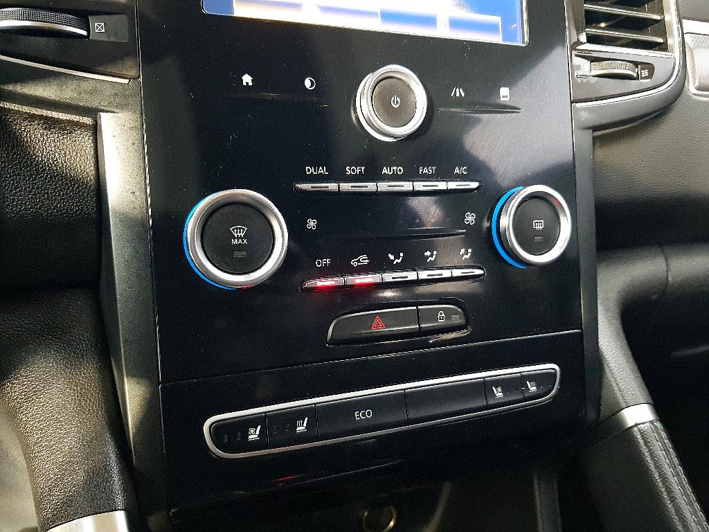 SAMSUNG QM6 - Vista 11