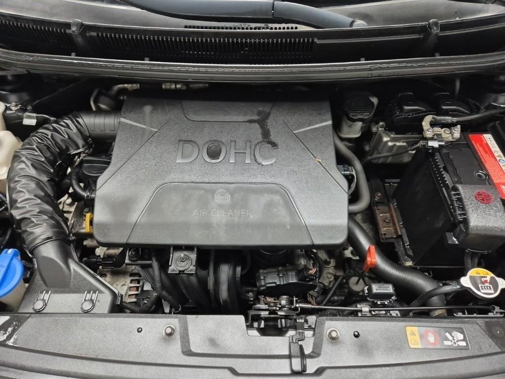 KIA Morning - Vista 5