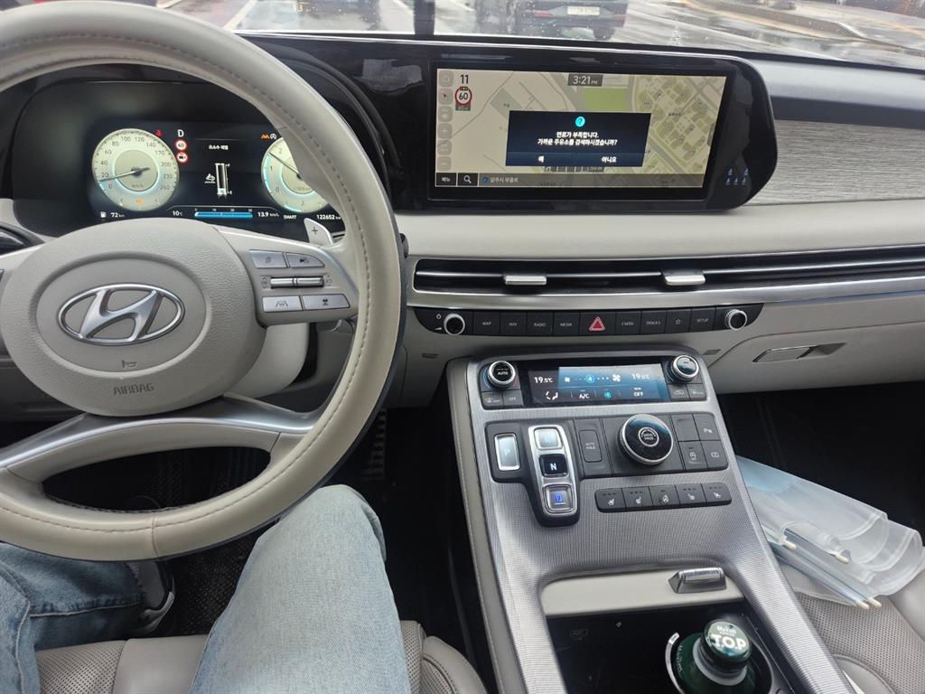 HYUNDAI Palisade - Vista 3