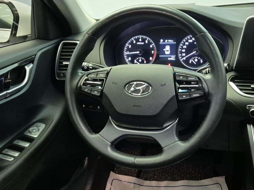 HYUNDAI Grandeur - Vista 9