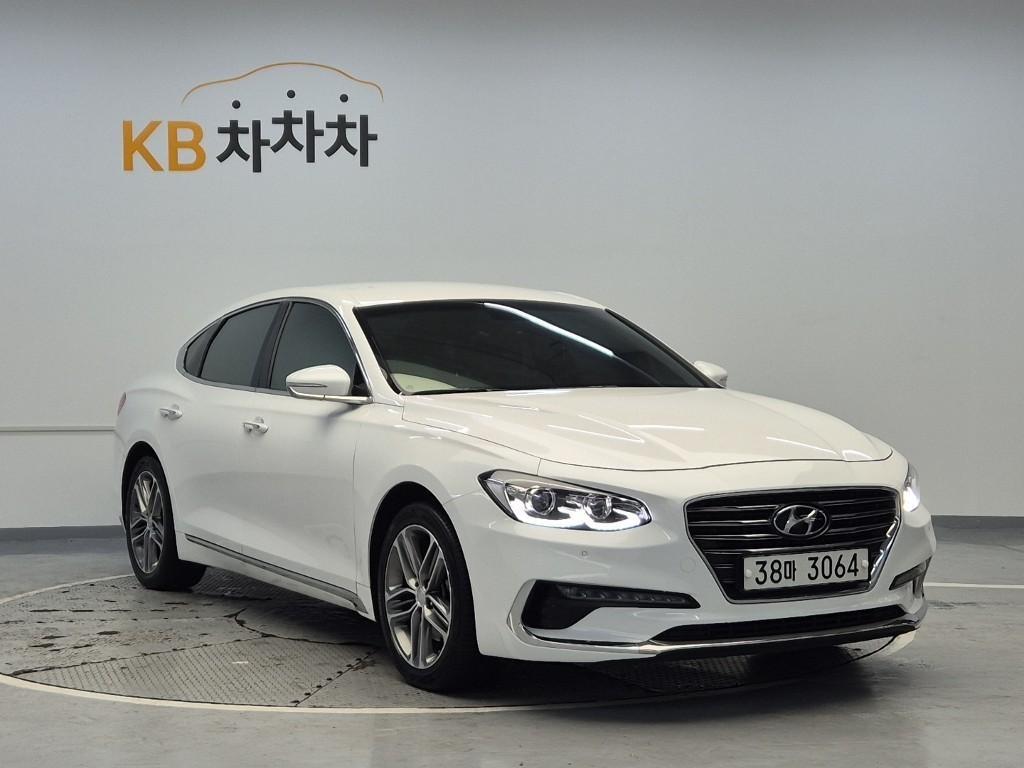 HYUNDAI Grandeur - Vista 4