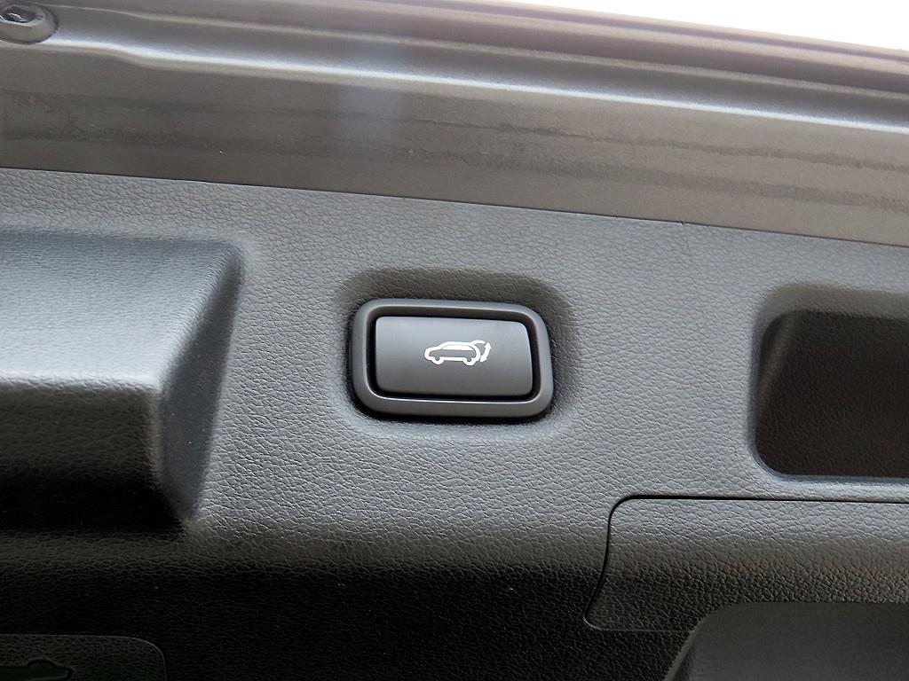 HYUNDAI Santa Fe 2020 Gris - Importación desde Corea - HF Imports Iquique - Foto 16