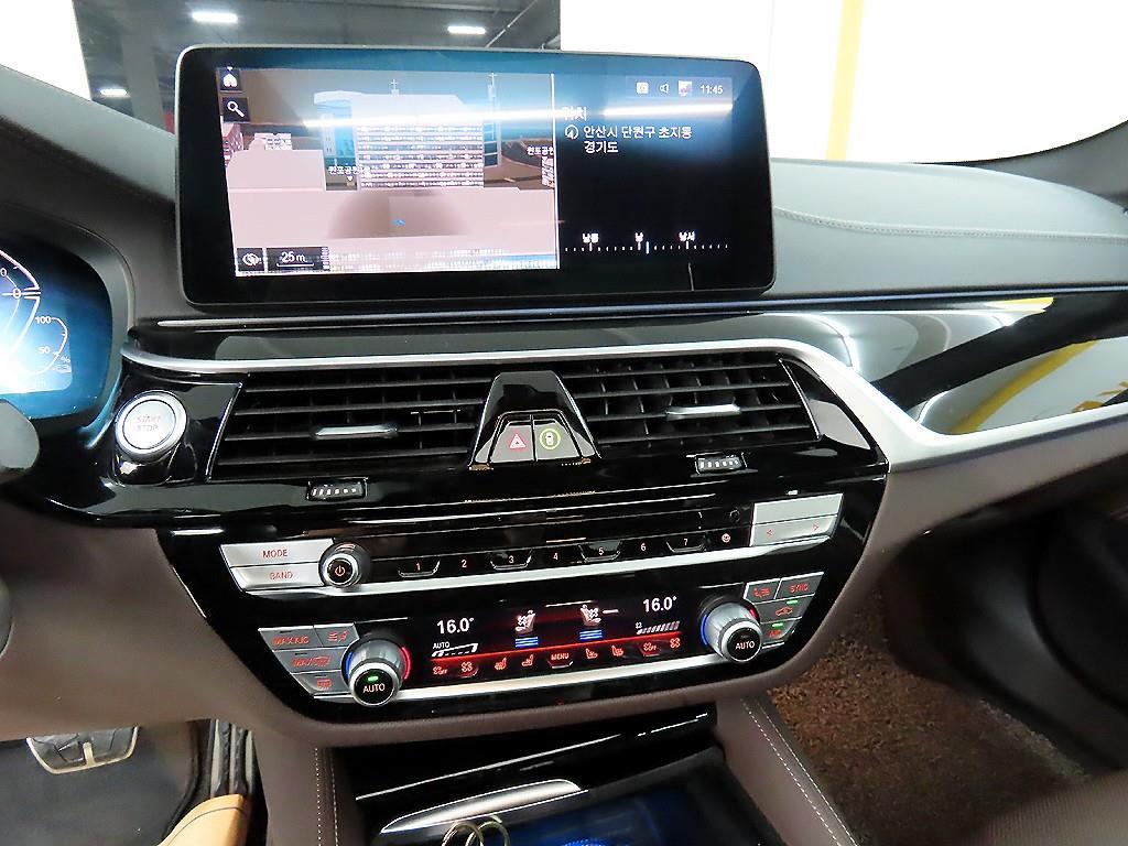 BMW 5 Series 2022 - Importación desde Corea - HF Imports Iquique - Foto 13