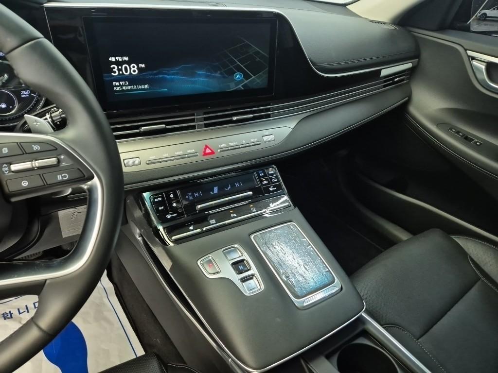 HYUNDAI Grandeur - Vista 9