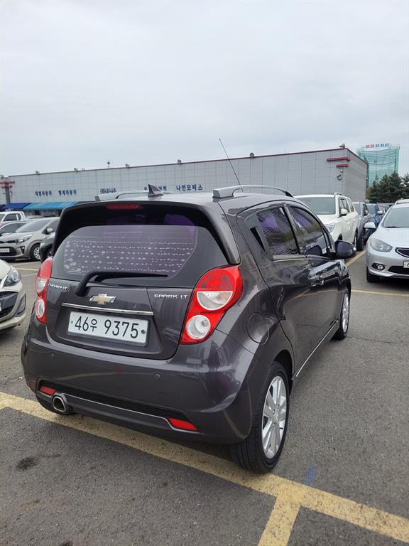 Chevrolet Spark - Vista 3