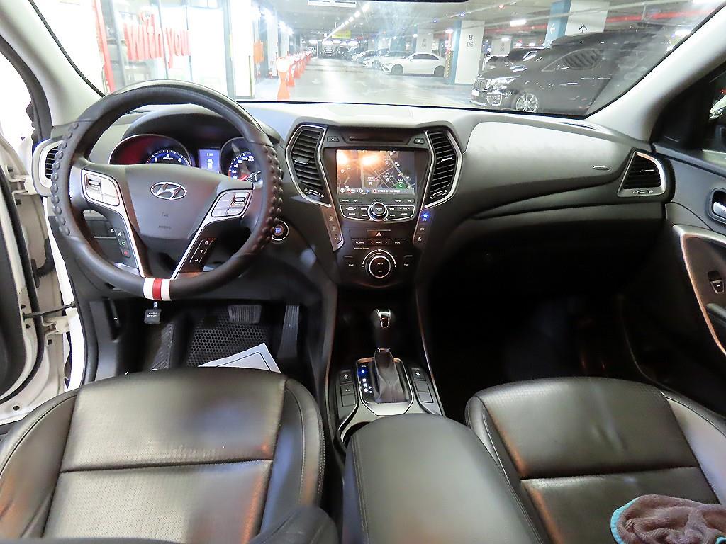 HYUNDAI Maxcruz - Vista 10