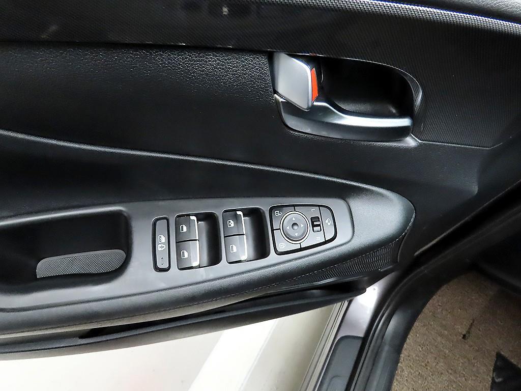 HYUNDAI Santa Fe - Vista 11