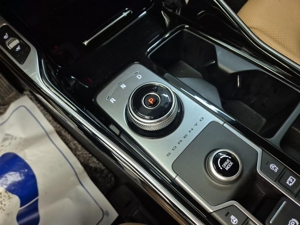 KIA Sorento - Vista 8