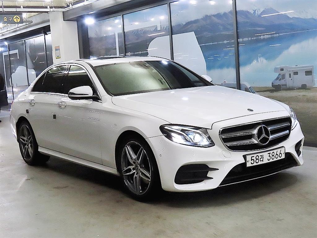 Mercedes Benz E class 2018 Blanco - Importación desde Corea - HF Imports Iquique - Foto 1