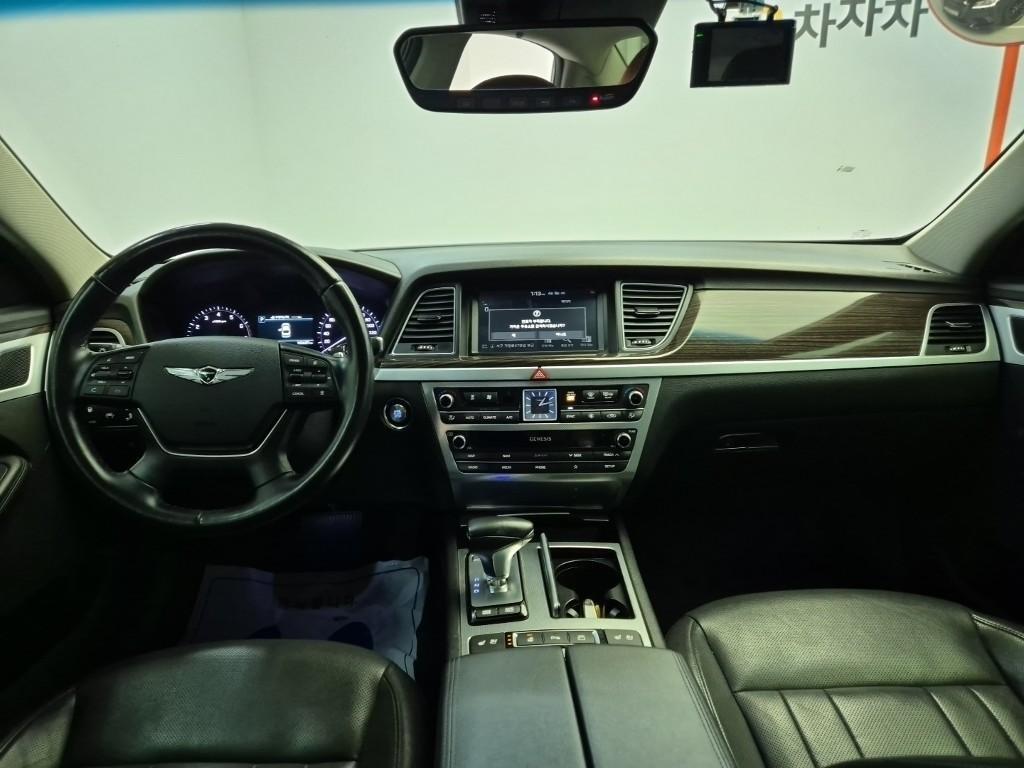 Genesis G80 - Vista 7