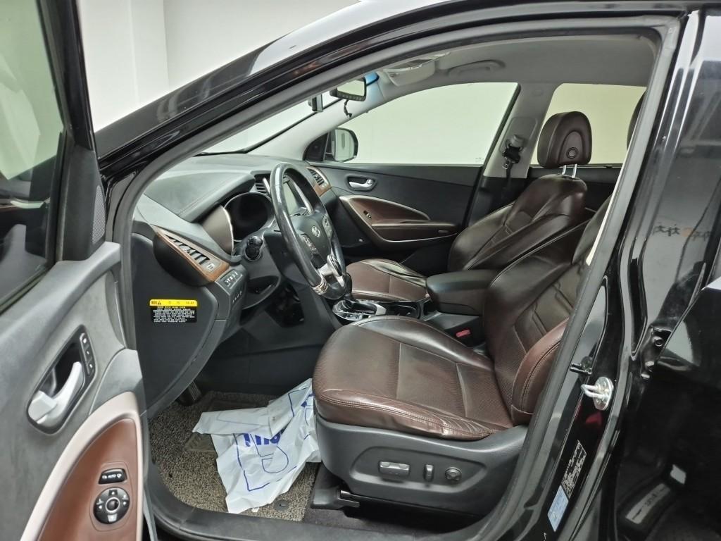 HYUNDAI Maxcruz - Vista 11