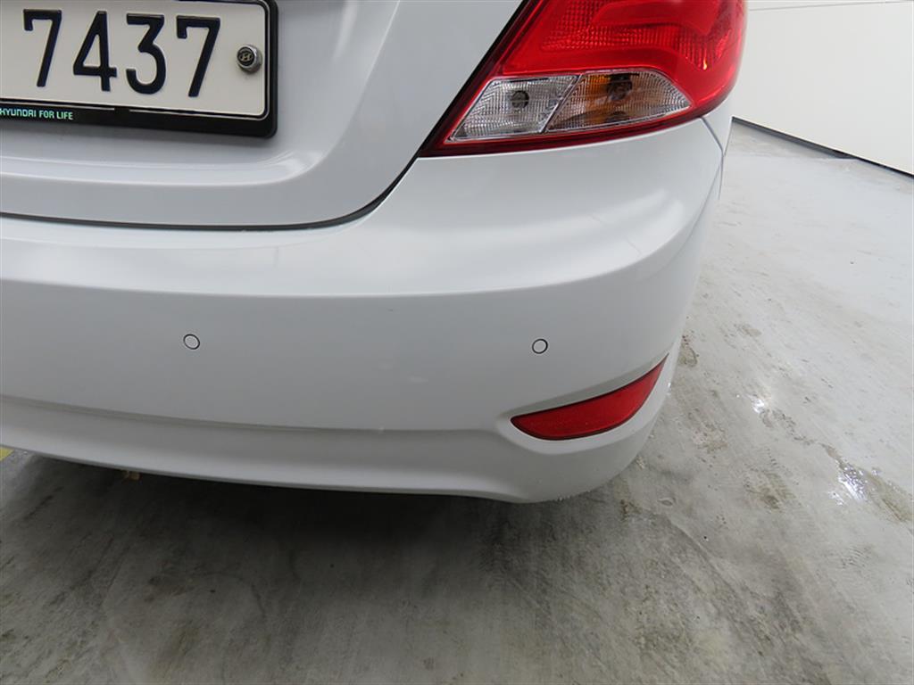 HYUNDAI Accent 2019 Blanco - Importación desde Corea - HF Imports Iquique - Foto 18