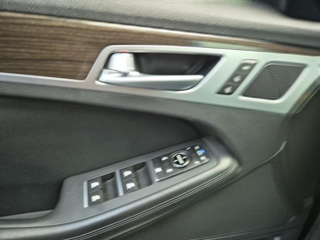 Genesis G80 2019 Negro - Importación desde Corea - HF Imports Iquique - Foto 17