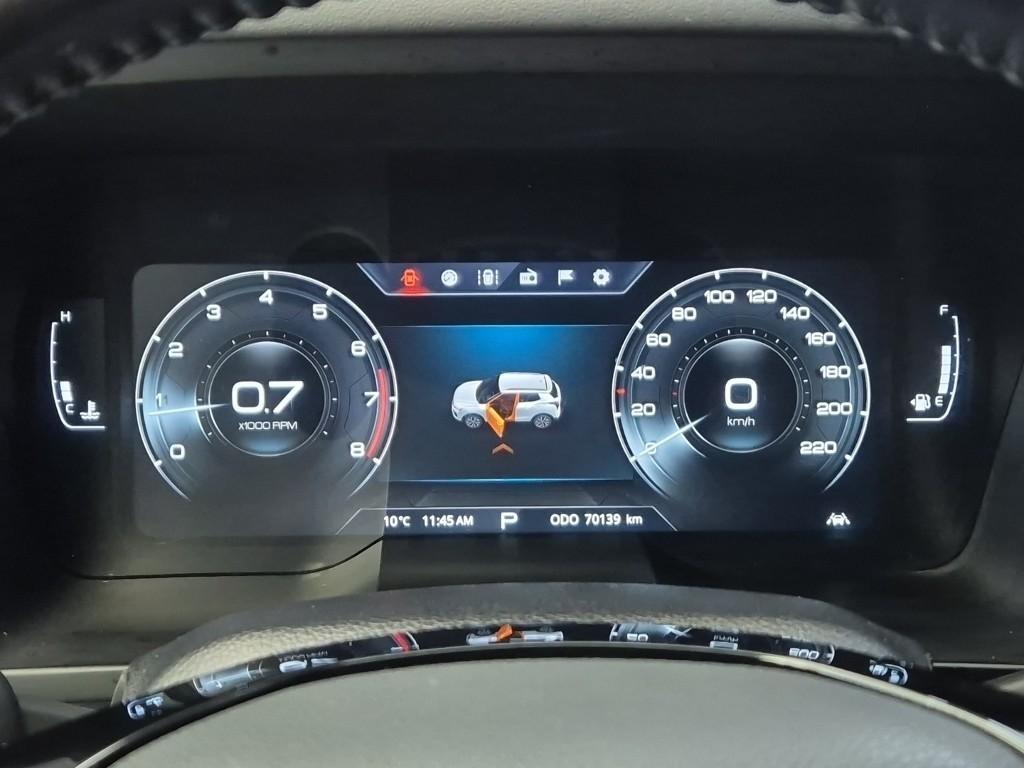 Ssangyong Tivoli - Vista 6