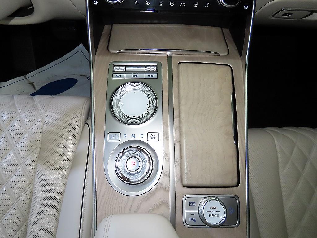 Genesis GV80 - Vista 12