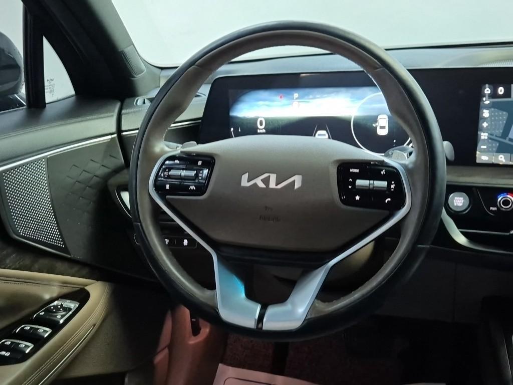 KIA K8 - Vista 9