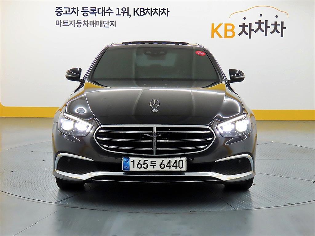 Mercedes Benz E class 2021 Negro - Importación desde Corea - HF Imports Iquique - Foto 1