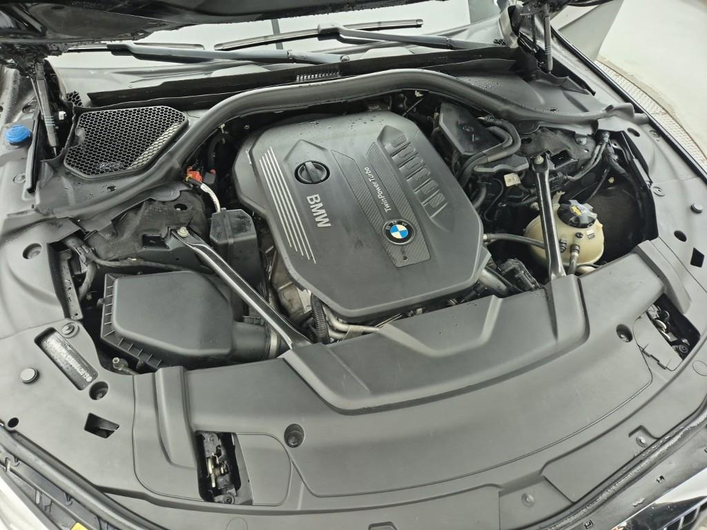 BMW 7 Series - Vista 6