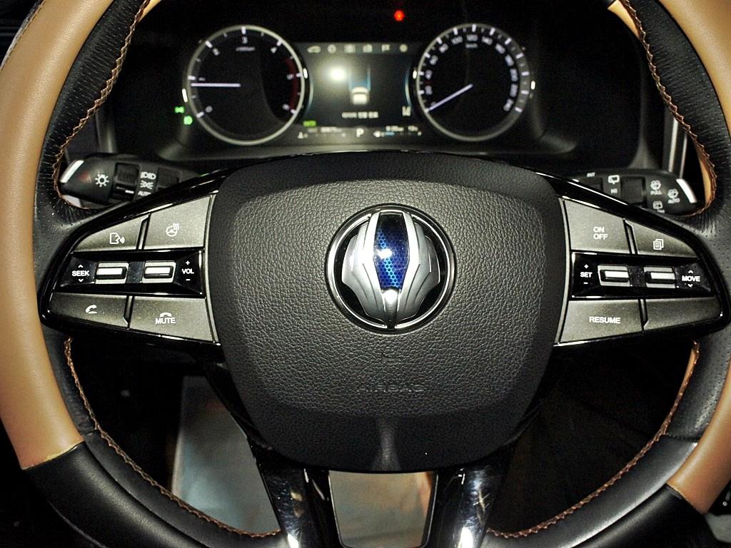 Ssangyong Rexton 2018 Negro - Importación desde Corea - HF Imports Iquique - Foto 8