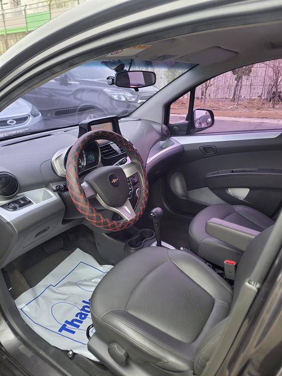 Chevrolet Spark - Vista 5