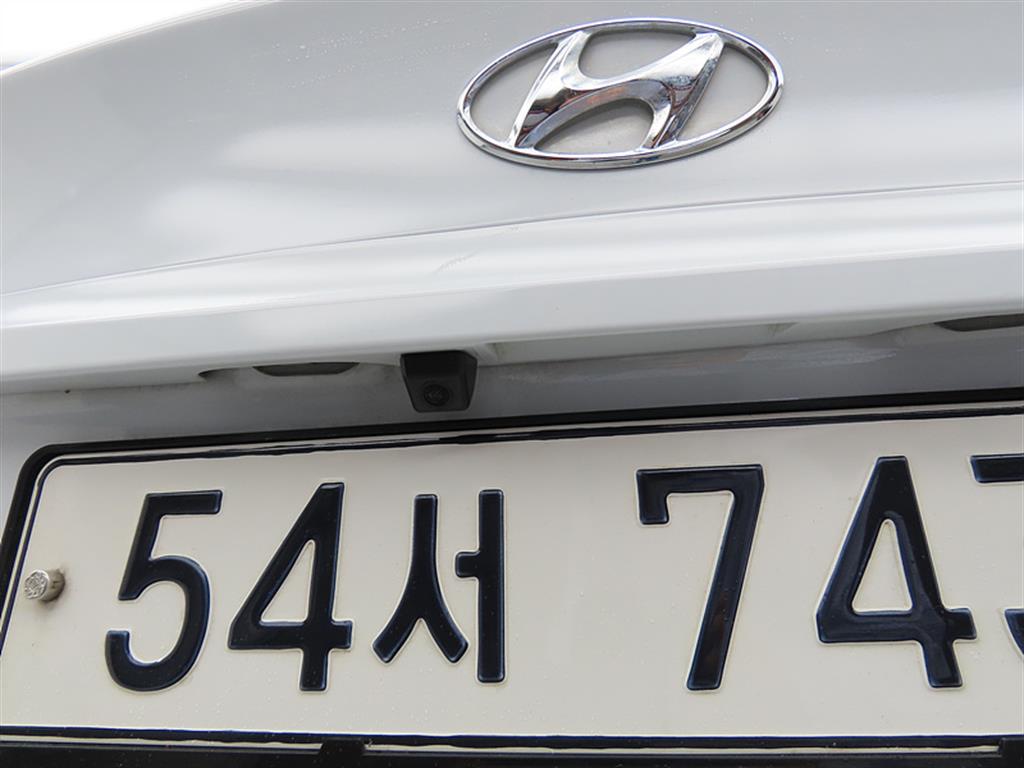 HYUNDAI Accent 2019 Blanco - Importación desde Corea - HF Imports Iquique - Foto 16